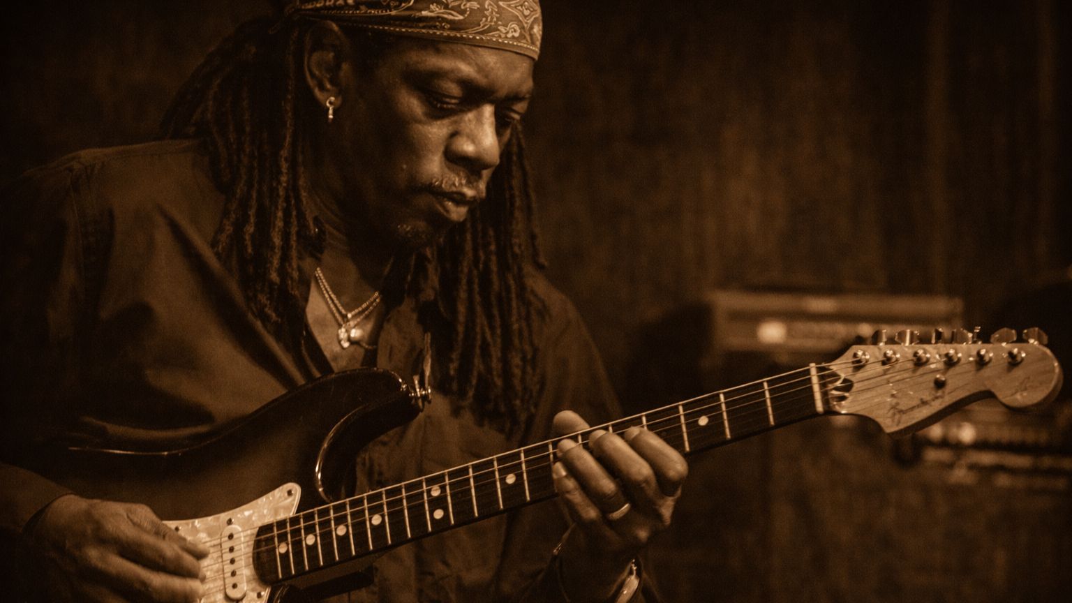 @AllisonB Guitare électrique